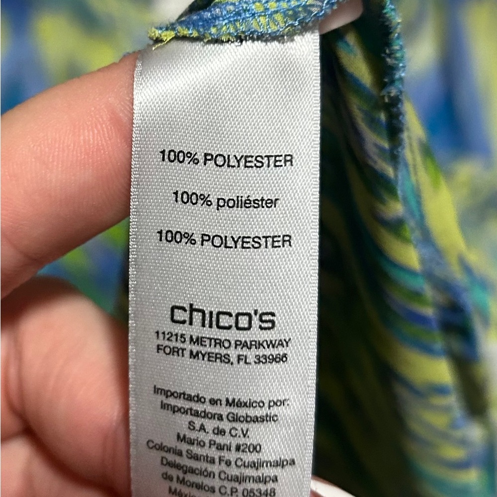 Chico’s Colorful Tunic Size 2 (Large) - Picture 7 of 7